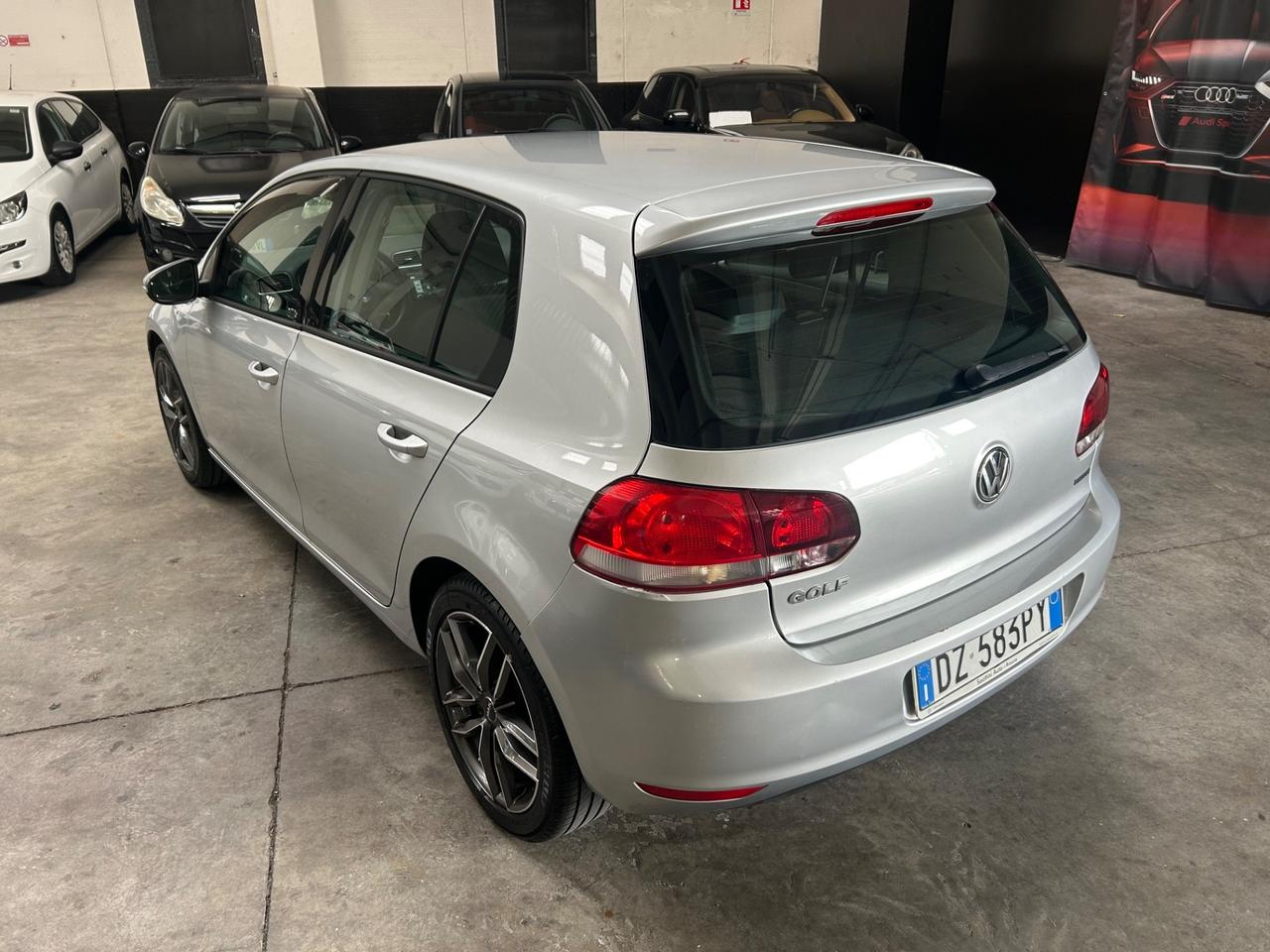 Volkswagen Golf1.6 benz/gpl 100cv Bifuel