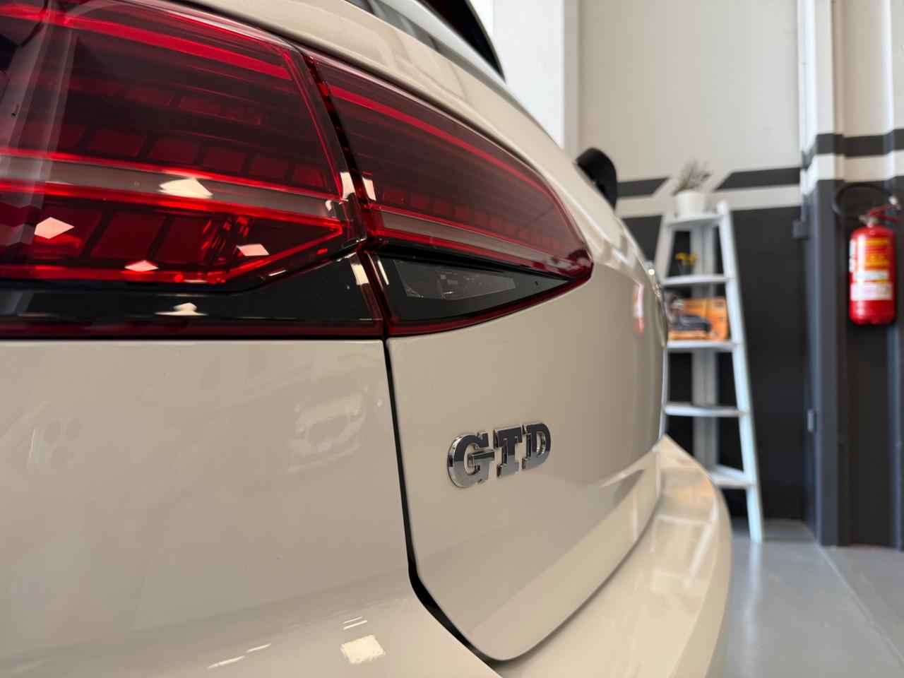 Volkswagen Golf GTD 2.0 TDI
