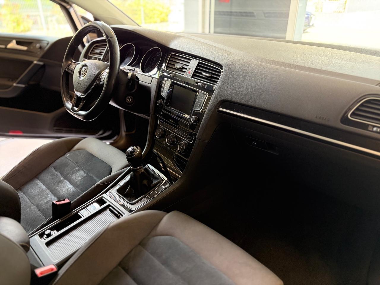 Volkswagen Golf 1.6 TDI 110 CV 5p. Comfortline BlueMotion Technology