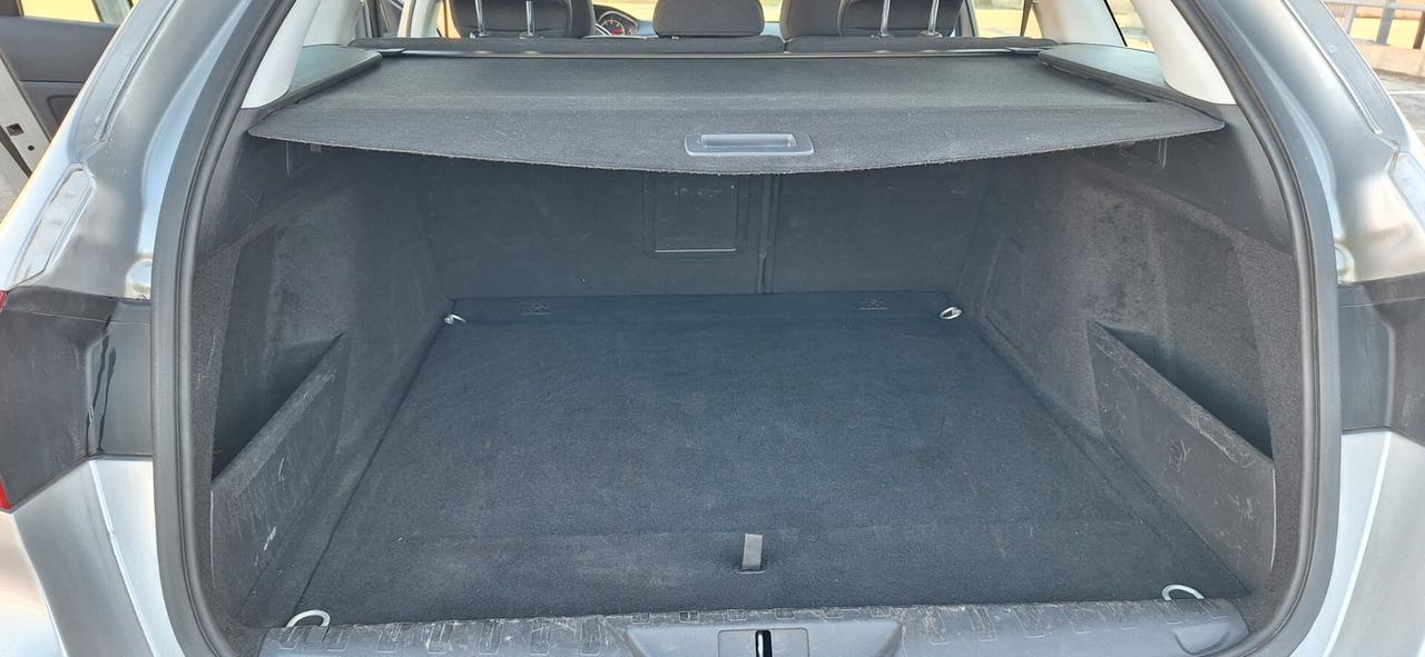 Peugeot 308 BlueHDi 120 S&S SW Business