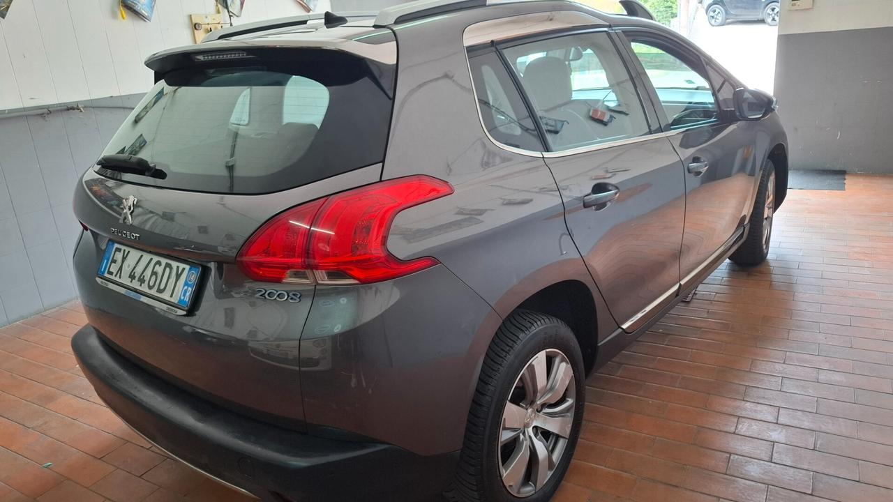 Peugeot 2008 PureTech 82 ETG5 S&S Allure