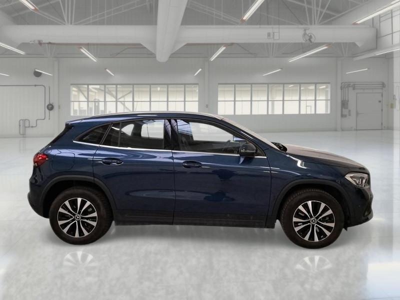 MERCEDES-BENZ GLA 250 AUTOMATIC EQ-POWER BUS EXTRA CROSSOVER