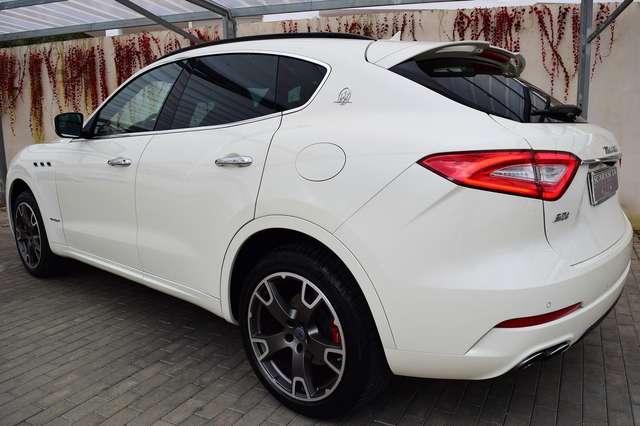 Maserati Levante 3.0 V6 SQ4 Automatica 430 cv Gransport