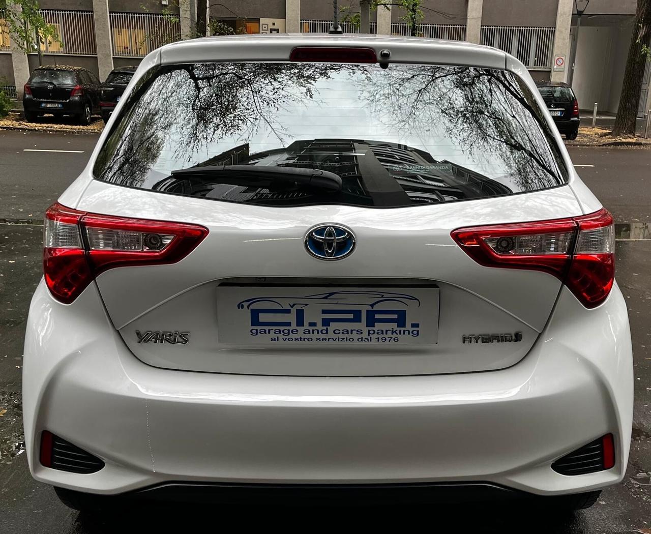 Toyota Yaris 1.5 Hybrid 5 porte Active