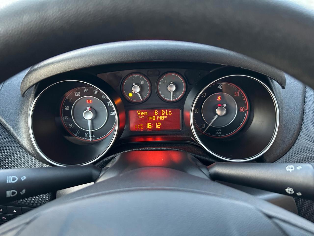 Fiat Punto 1.3 MJT II S&S 95 CV 5 porte Street