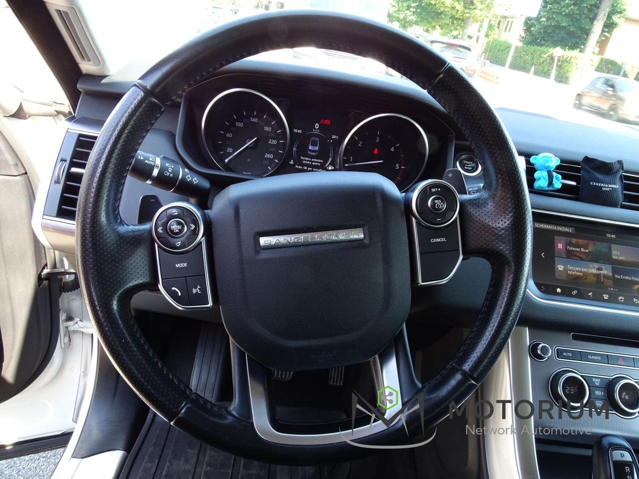 Land Rover Range Rover Sport 3.0 SDV6 HSE Dynamic