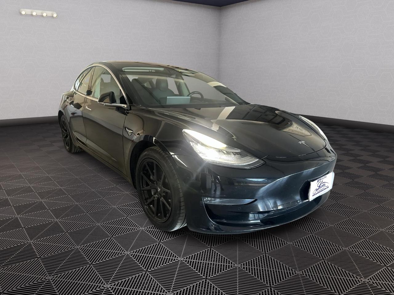 Tesla Model 3 Long Range Dual Motor AWD