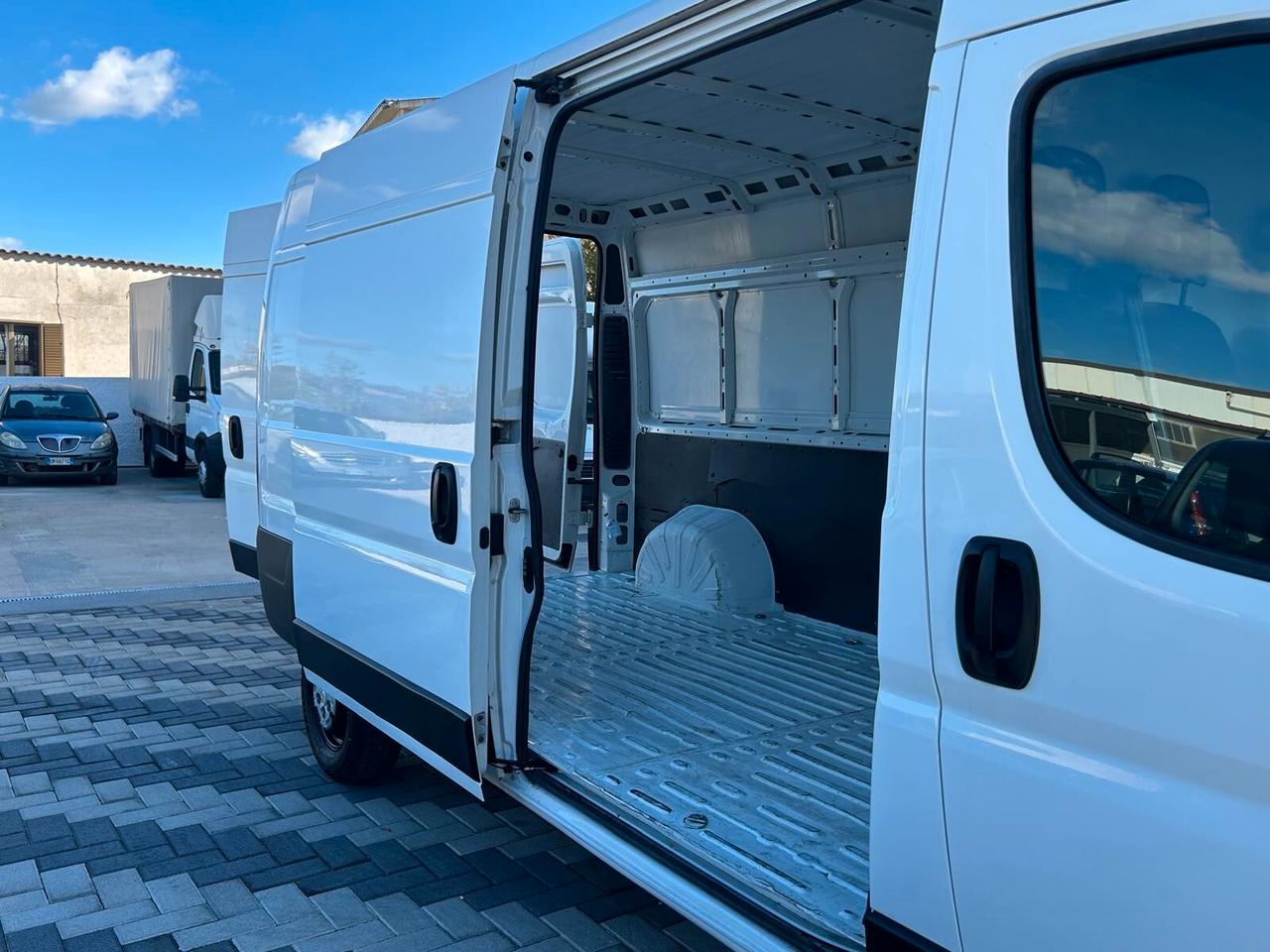 Peugeot Boxer 2.2 Diesel 140 cv - L3 H2