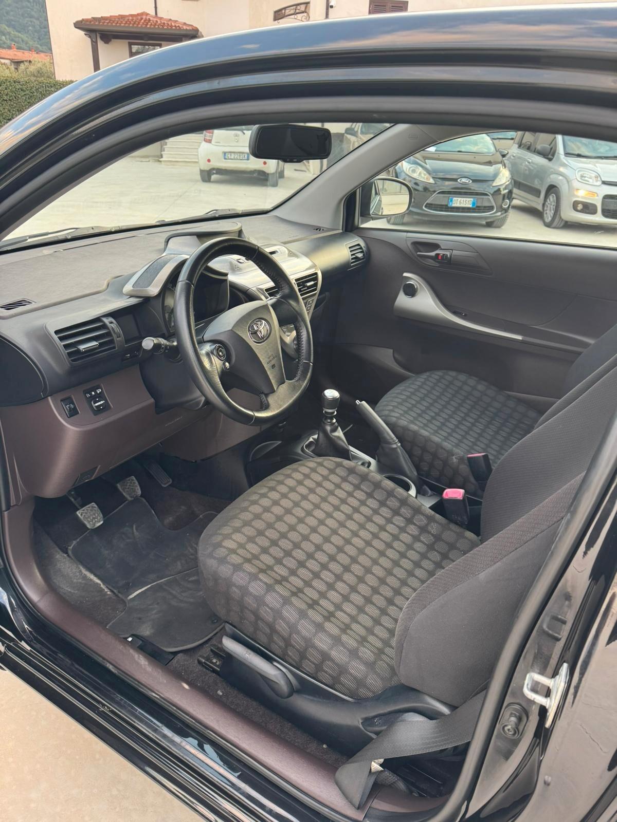 Toyota iQ diesel