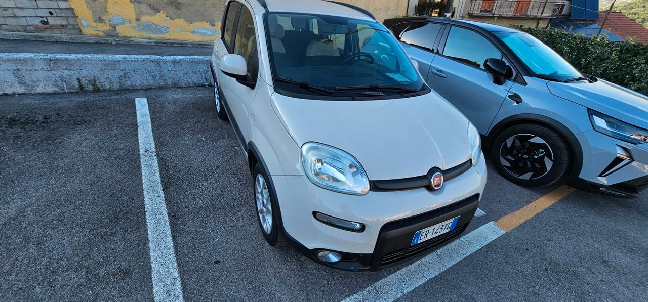 Fiat Panda 0.9 TwinAir Turbo Natural Power Trekking