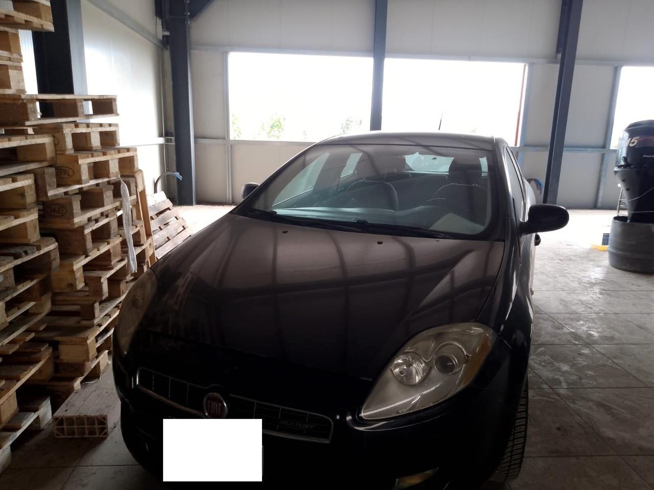 Fiat Bravo 1.6 MJT 105 CV Dynamic-DA RIFARE LA GUARNIZIONE DELLA TESTATA-NON CAMMINA