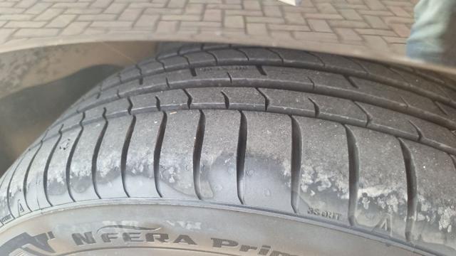 RENAULT Twingo TCe 90 CV La Parisienne