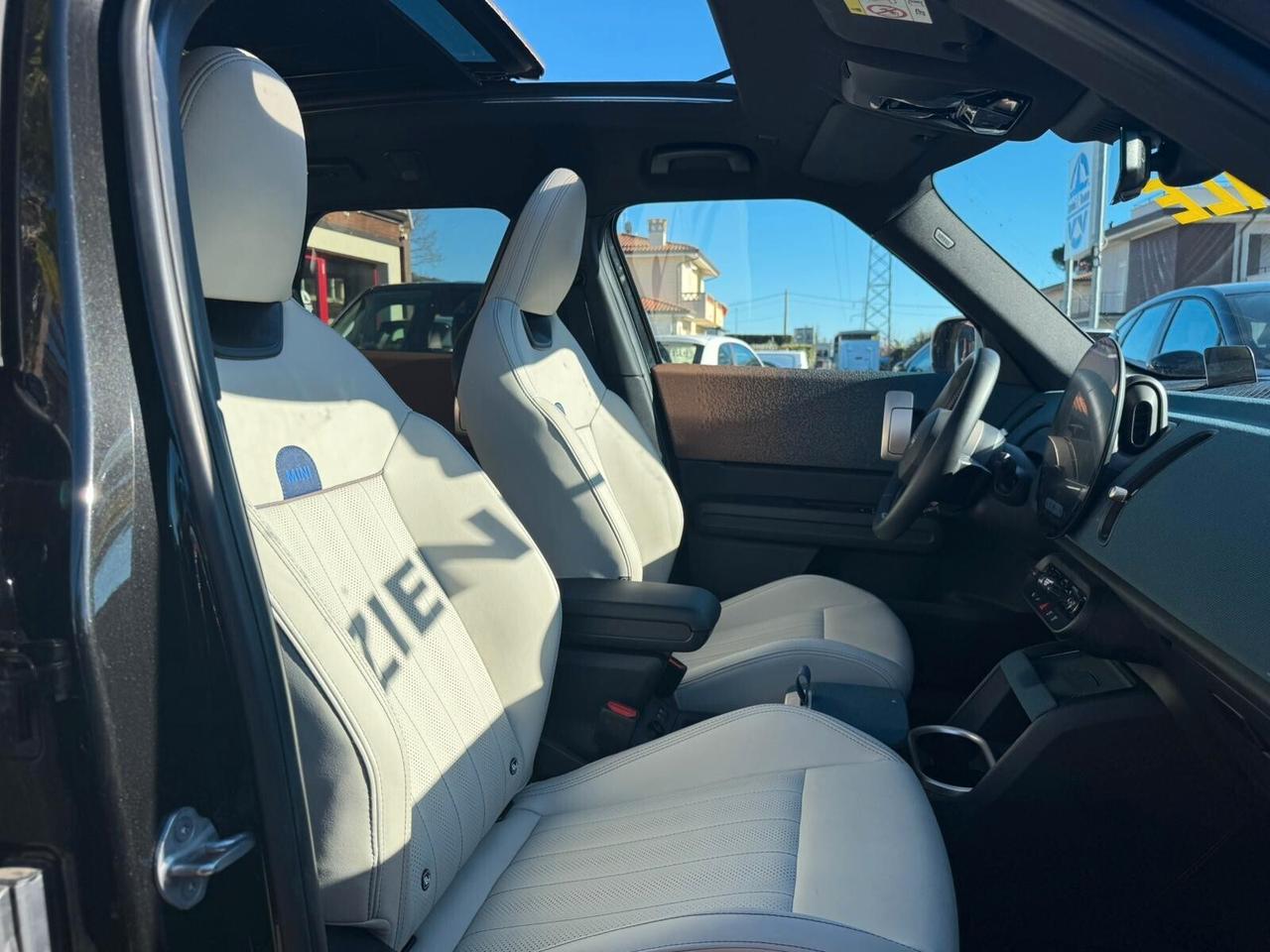 Mini One D Countryman Classic PREZZO PROMO: € 37.990,00