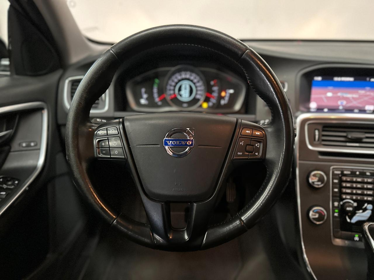 Volvo V60 Cross Country D3 Geartronic Pro MY18