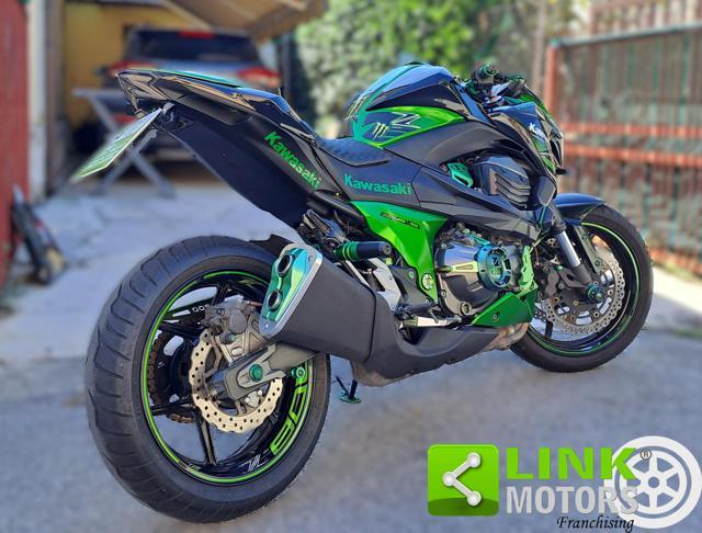 KAWASAKI Z 800 .