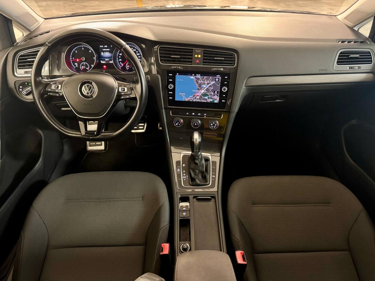 Volkswagen Golf Variant 1.6 TDI 115CV DSG 5p. Business BlueMotion Technology