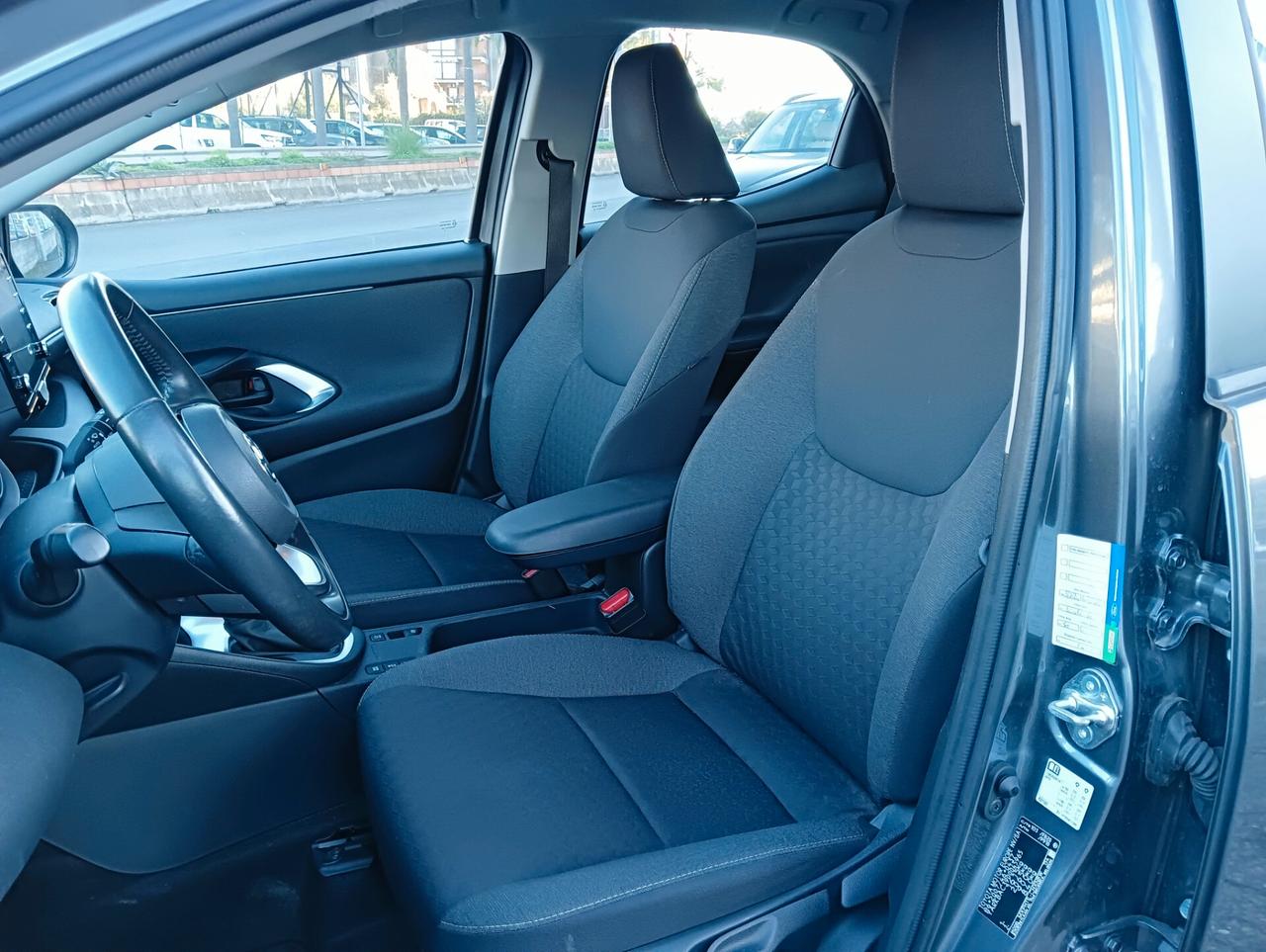 Toyota Yaris 1.5 Hybrid Automatica