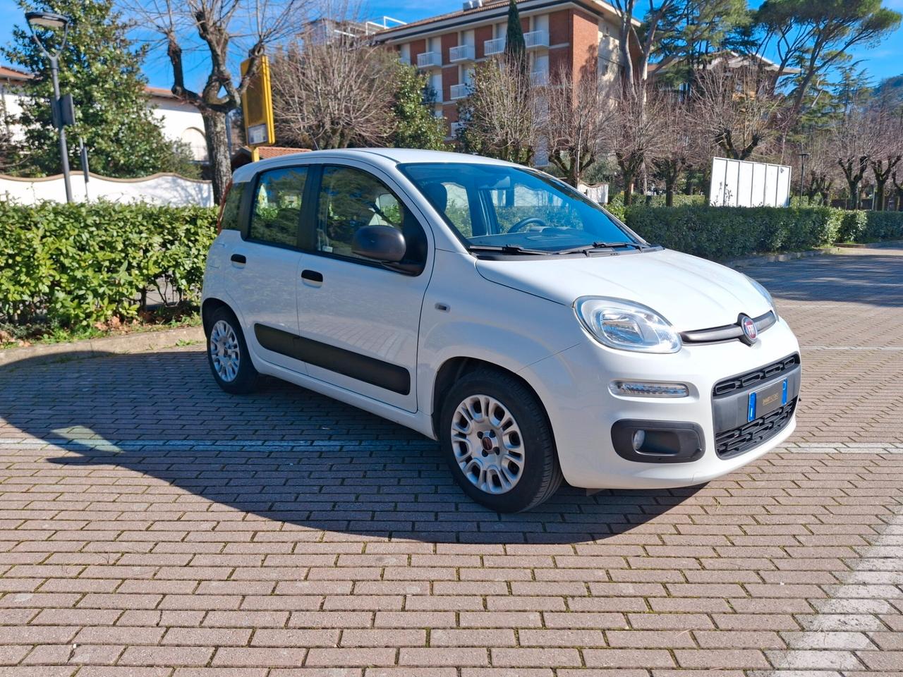 Fiat Panda 1.2 EasyPower Lounge BENZ/GPL