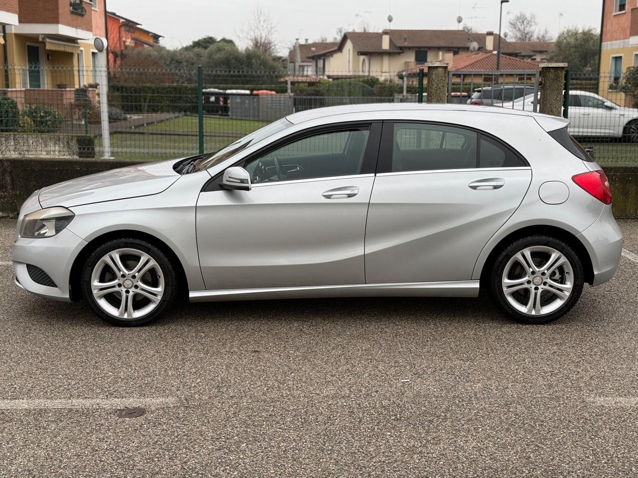 Mercedes-benz A 180 A 180 CDI Sport