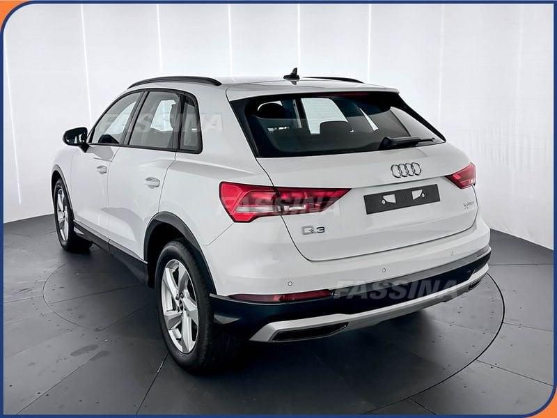 Audi Q3 Q3 35 1.5 tfsi Business Advanced s-tronic