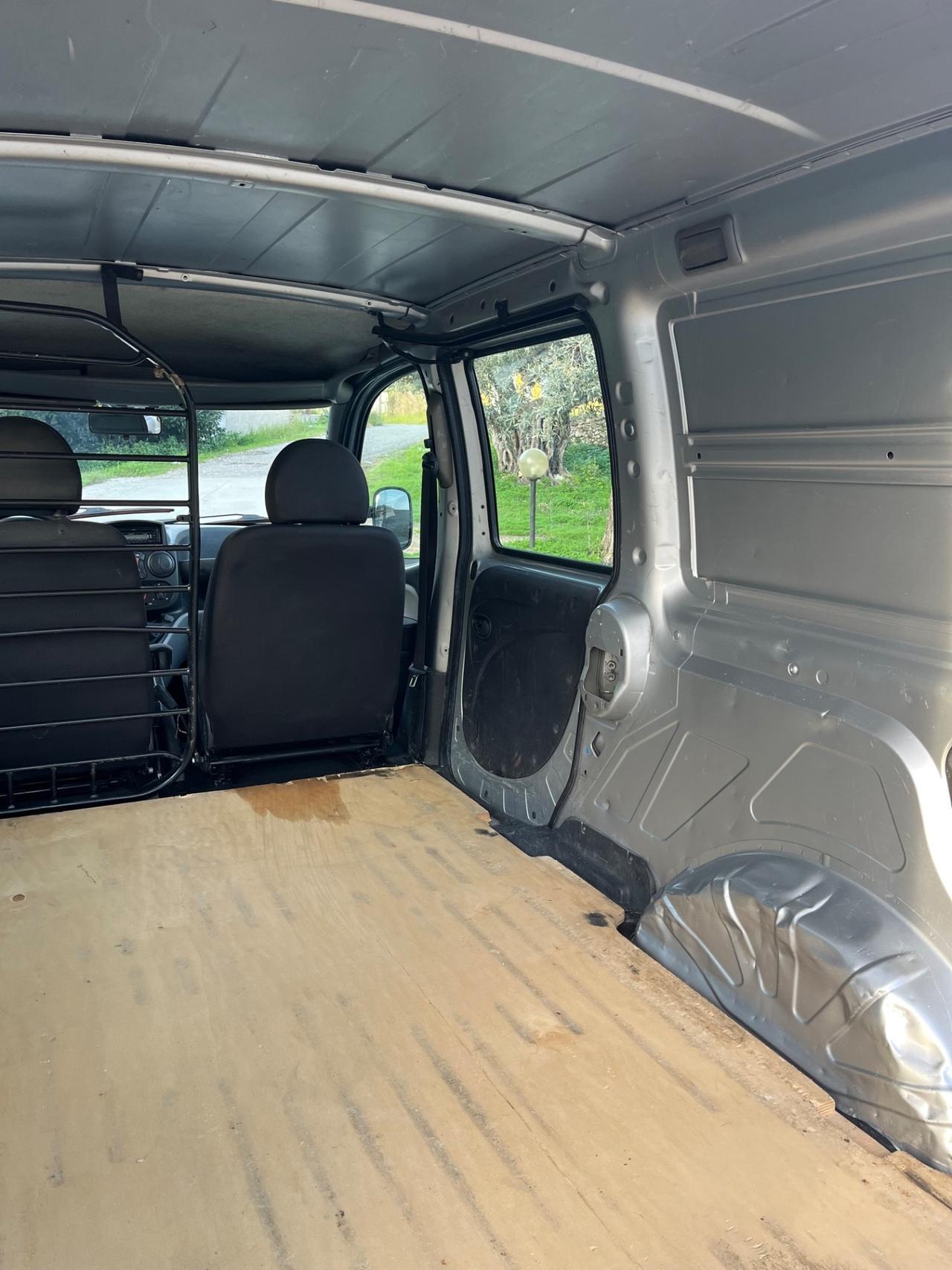 Fiat Doblo 1.9 MJT 105CV MAXI 1PROPR FATTU INTROVABIL