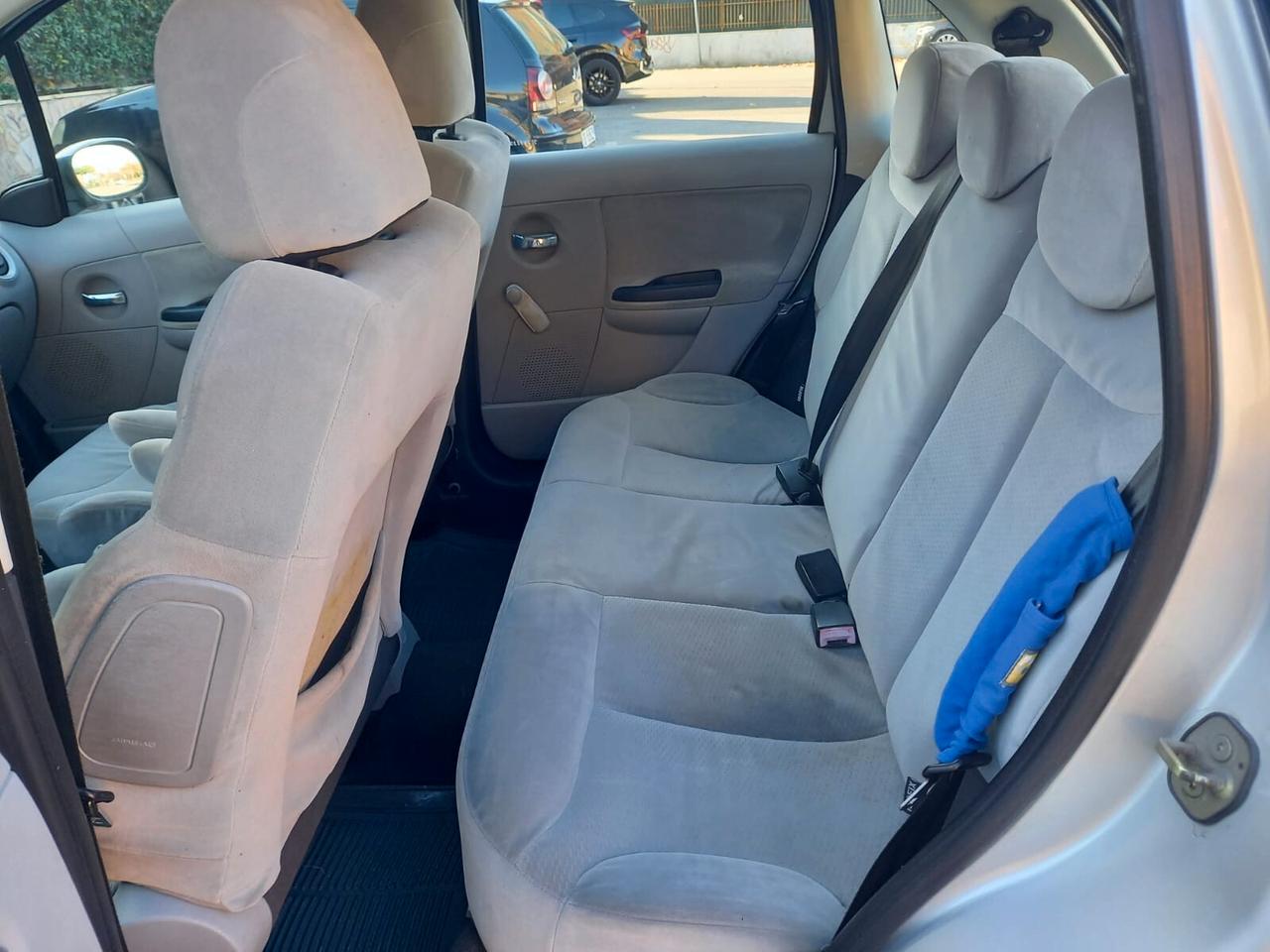 Citroen C3 1.4 HDi 70cv AUTOMATICA