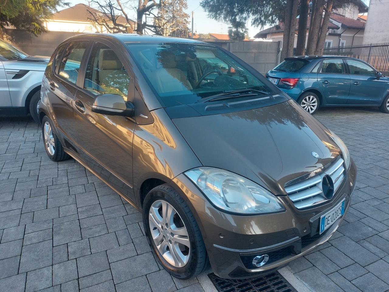 Mercedes-benz A 200 A 200 CDI Avantgarde