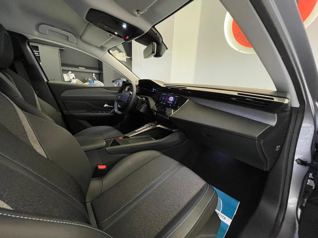 Peugeot 308 BlueHDi 130 SW Allure