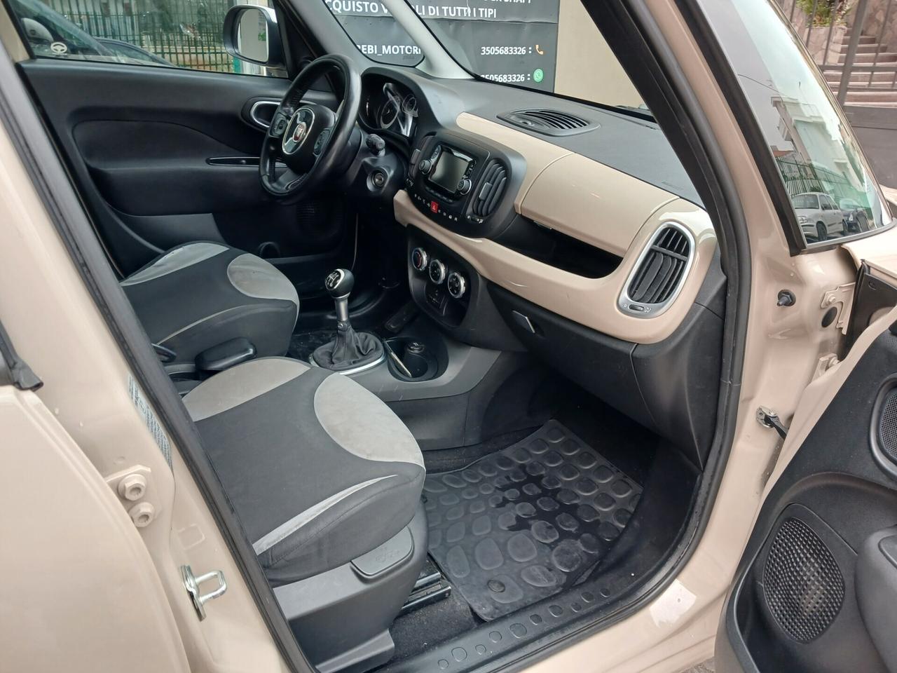 AUTOCARRO COMPRESO IVA