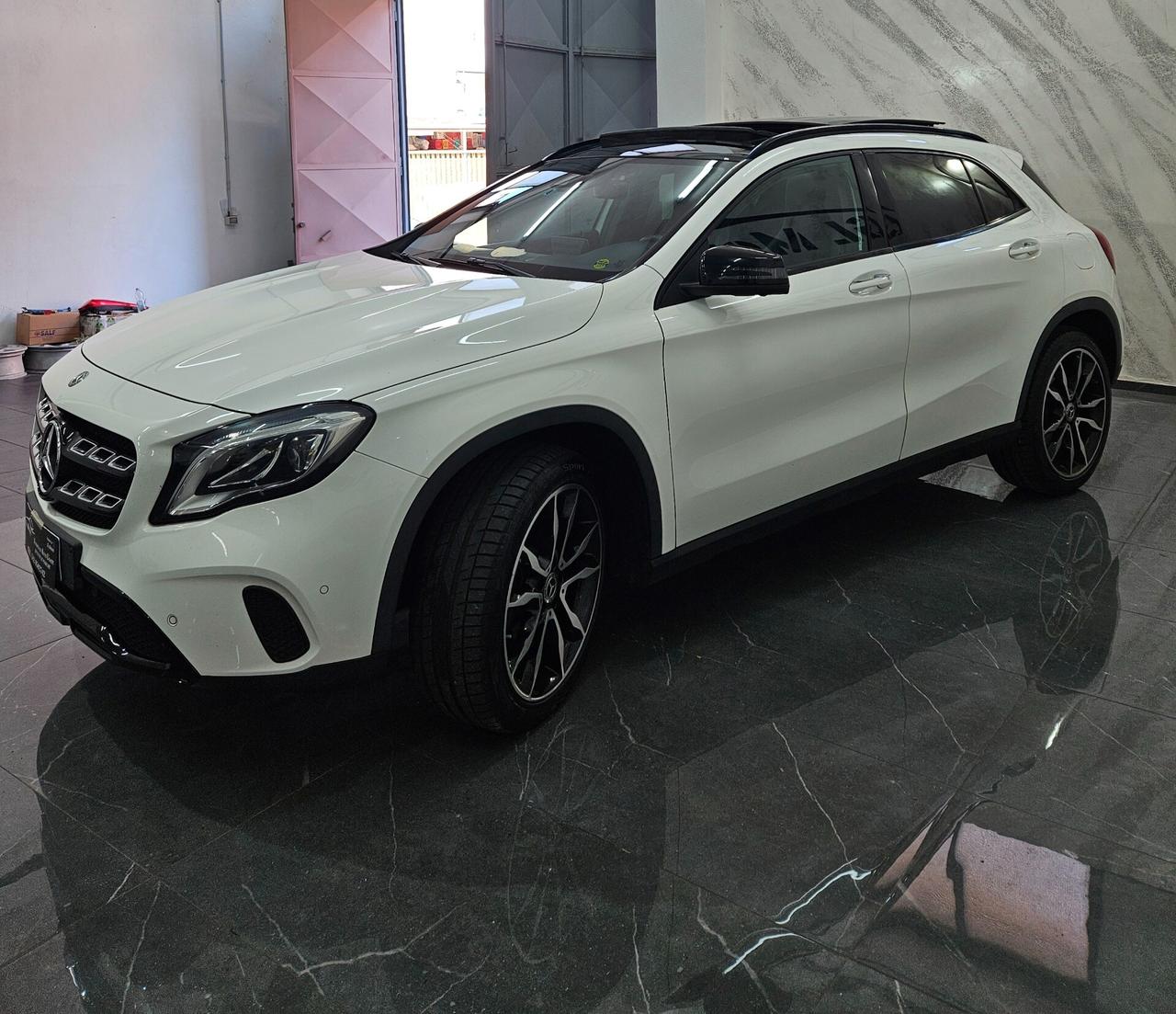 Mercedes-benz GLA 220 d Automatic 4Matic Premium
