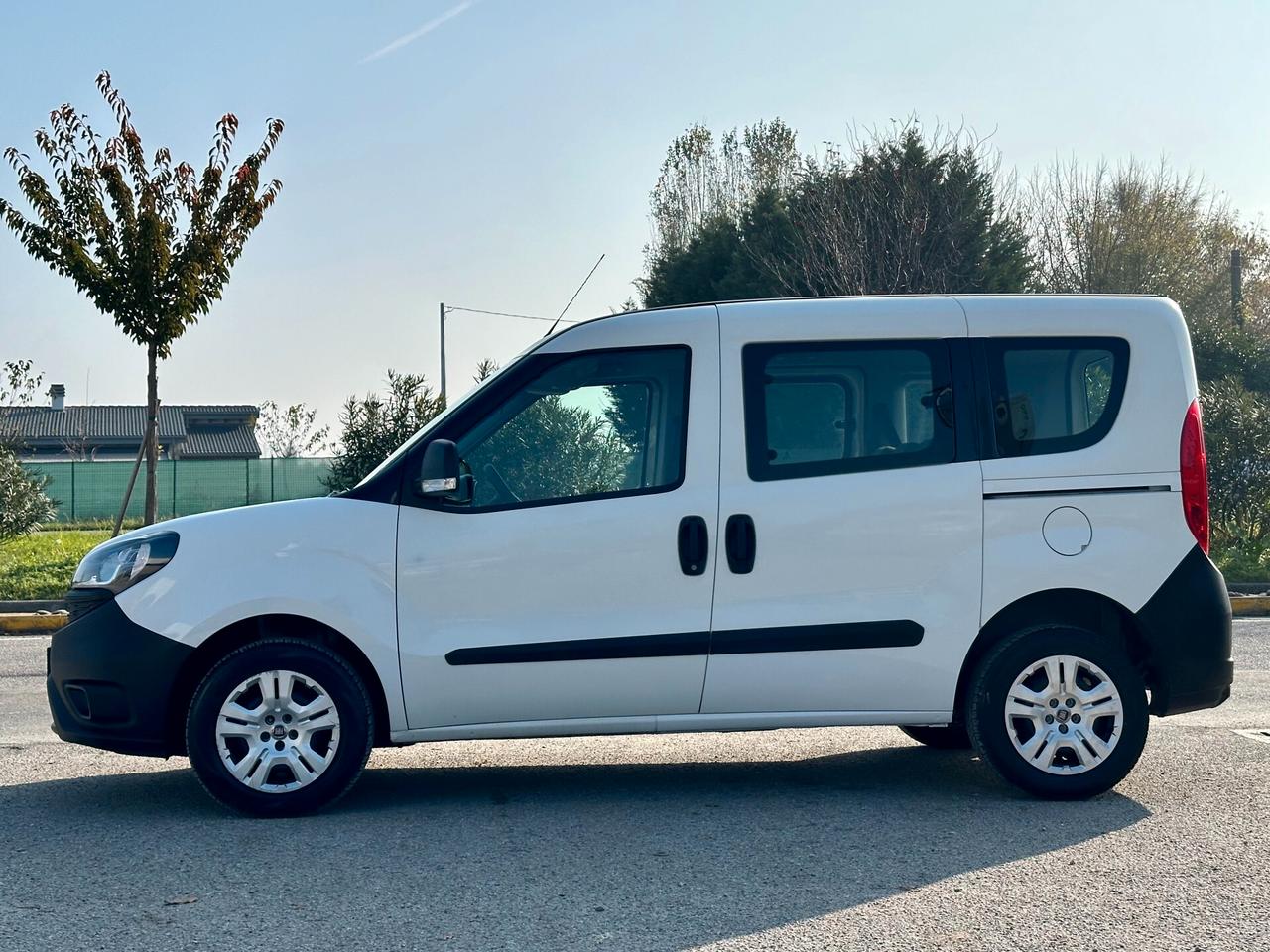 Fiat Doblo 1.3 MJT AUTOCARRO 5 POSTI EURO 6