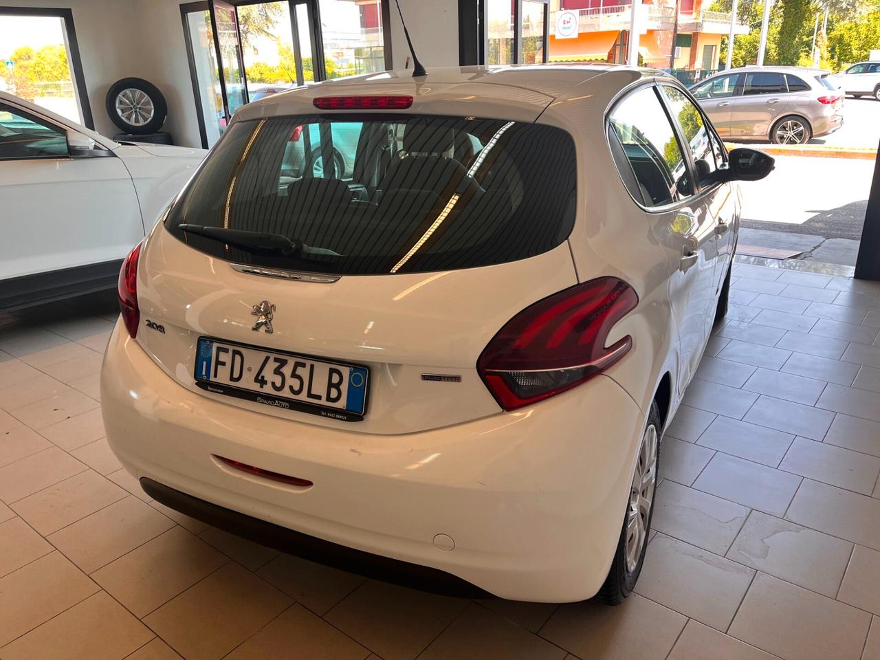 Peugeot 208 PureTech 68 5 porte Active
