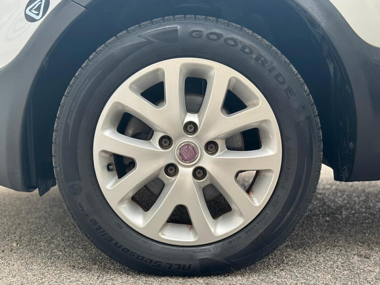 Fiat Sedici 2.0 MJT 16V DPF 4x4 Experience