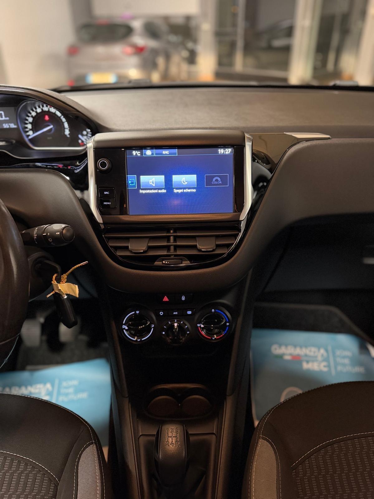 Peugeot 208 PureTech 82 5 porte Allure con soli 60000 km!!!