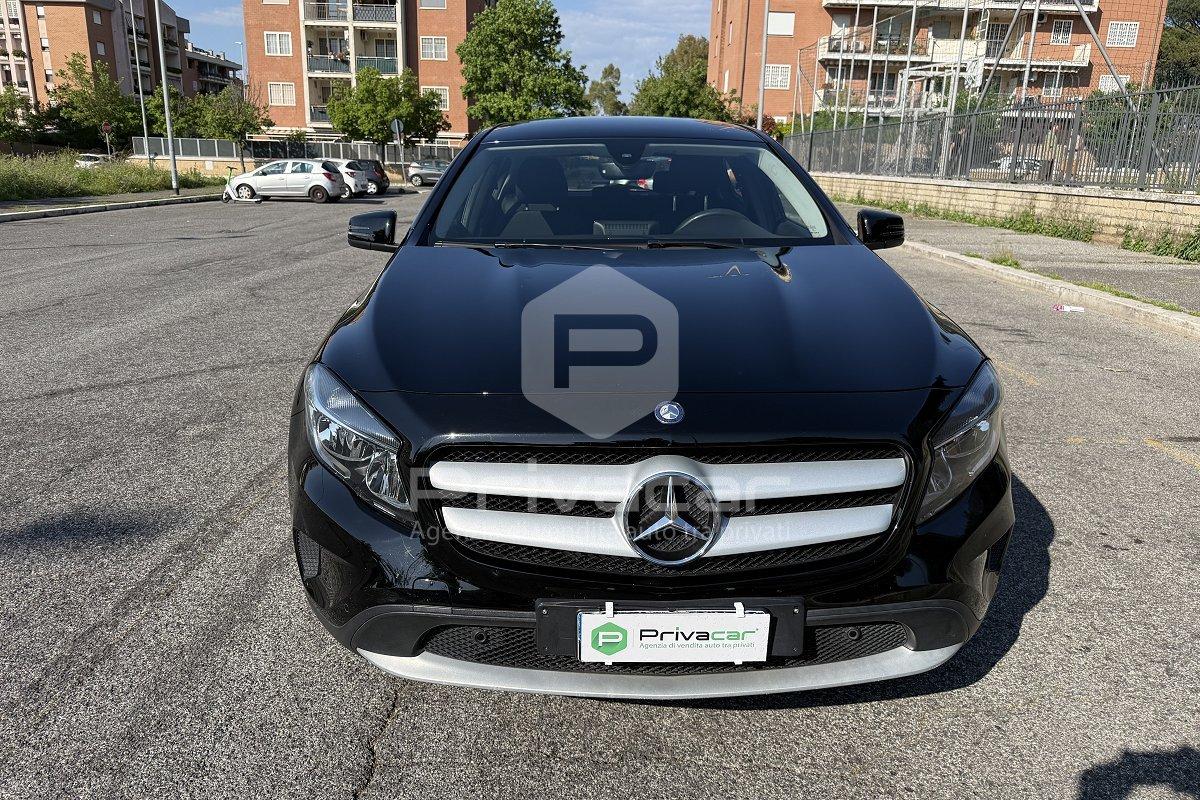 MERCEDES GLA 180 Business