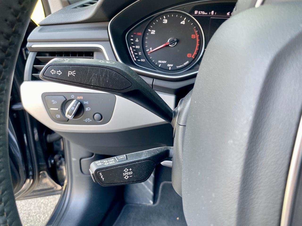 Audi A4 Avant 35 2.0 tdi 150cv s-tronic