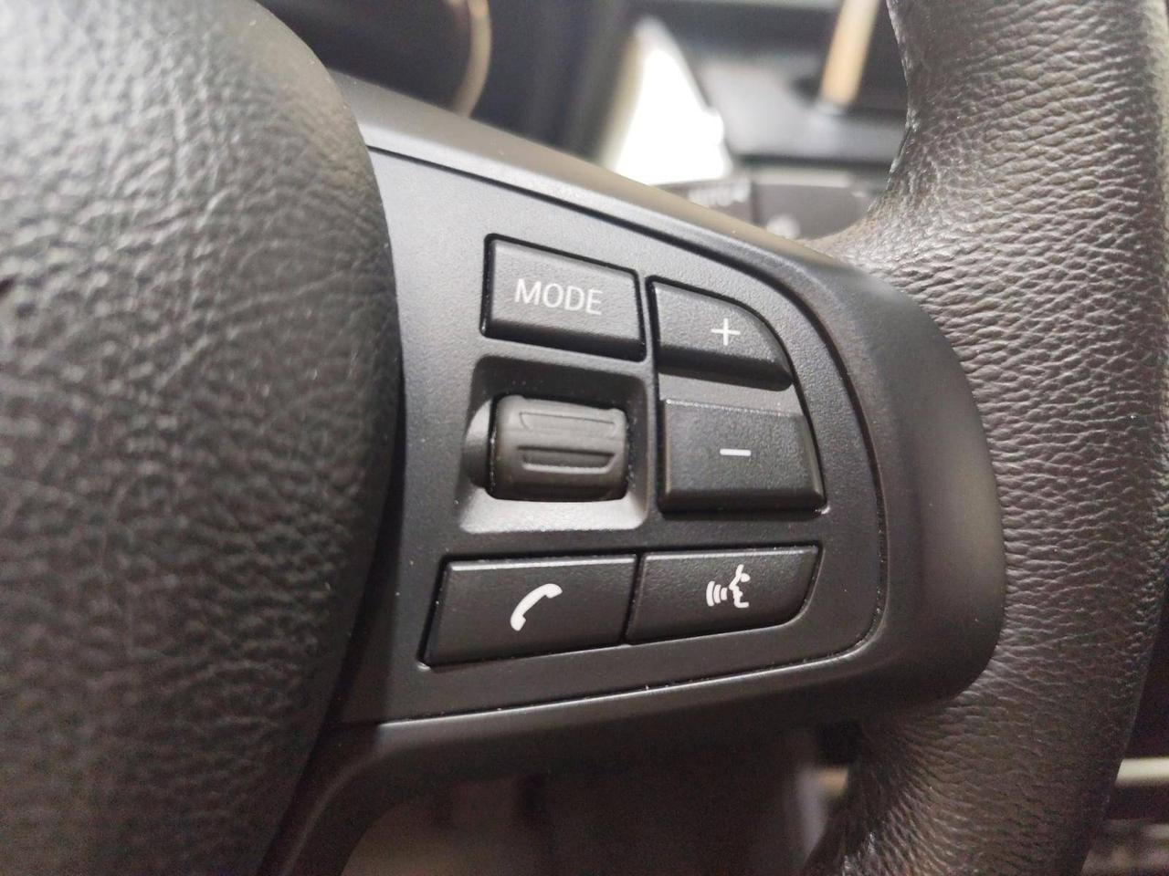 BMW Serie 2 218d Gran Tourer Business 5 Posti