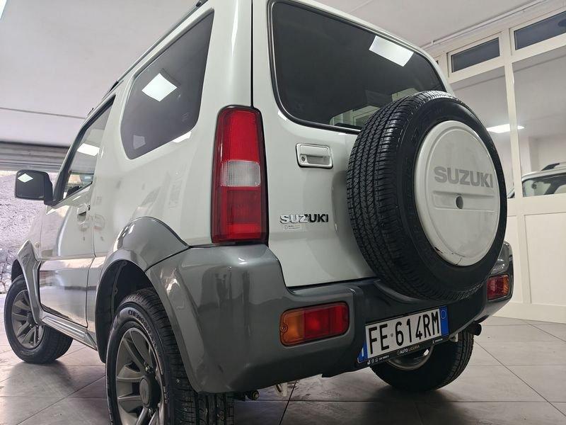 Suzuki Jimny 1.3 VVT Evolution+ 4WD A/T 3p