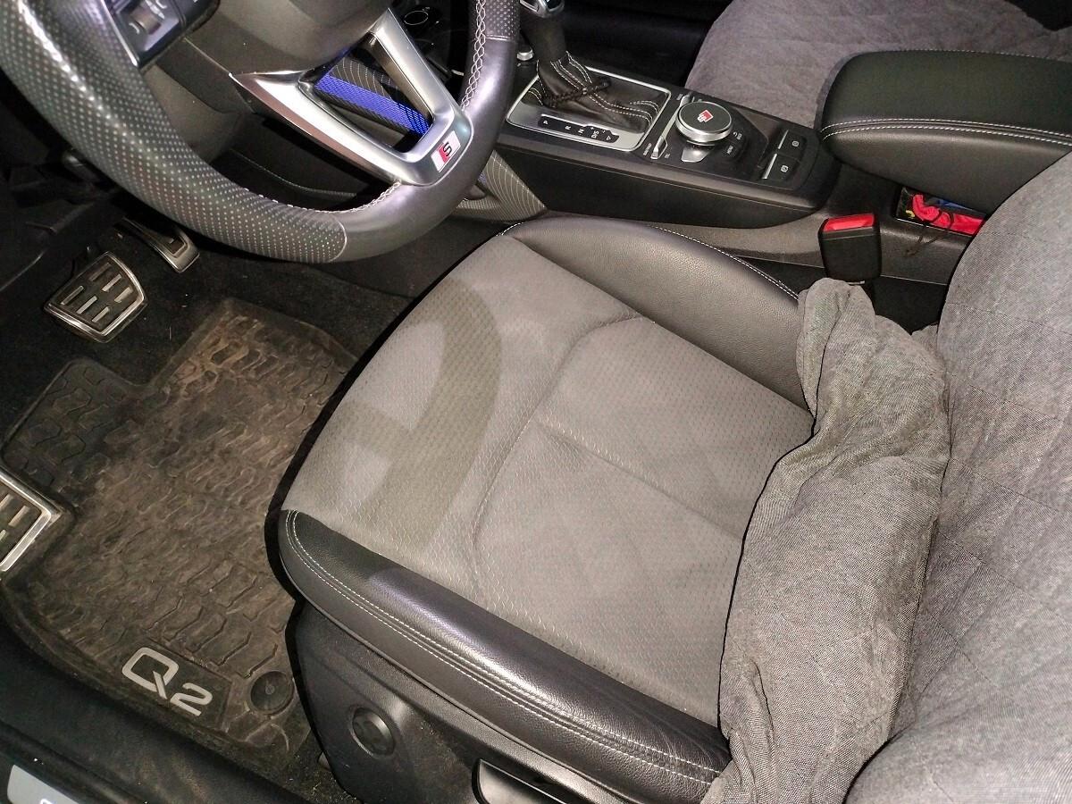 Audi Q2 SQ2 TFSI quattro S tronic sport attitude