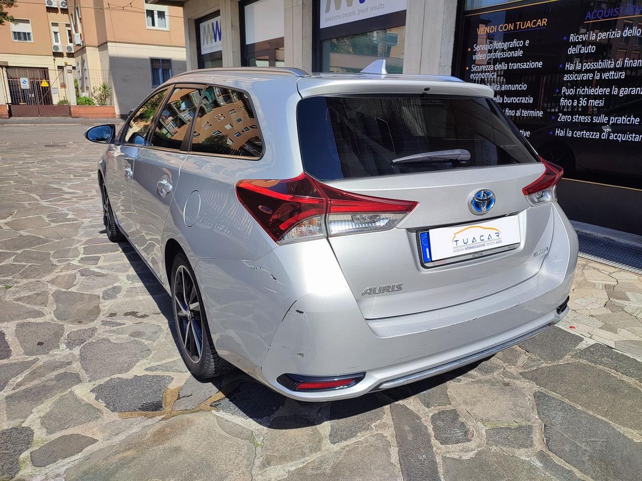 Toyota Auris Style 1.8 HEV Hybrid