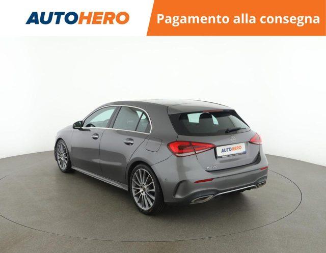 MERCEDES-BENZ A 220 Automatic Premium