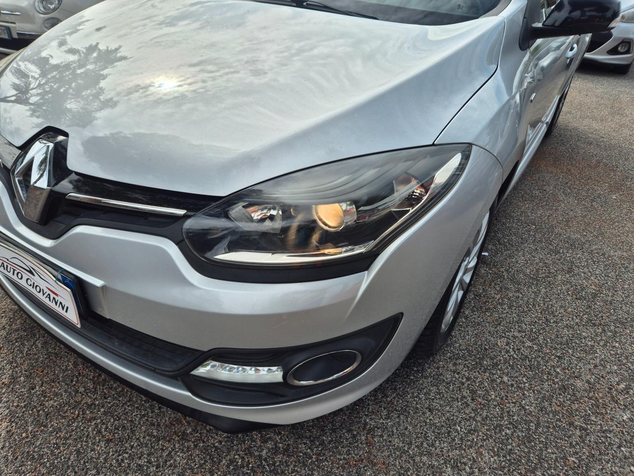Renault Mégane dCi 110CV EDC Sport Limited
