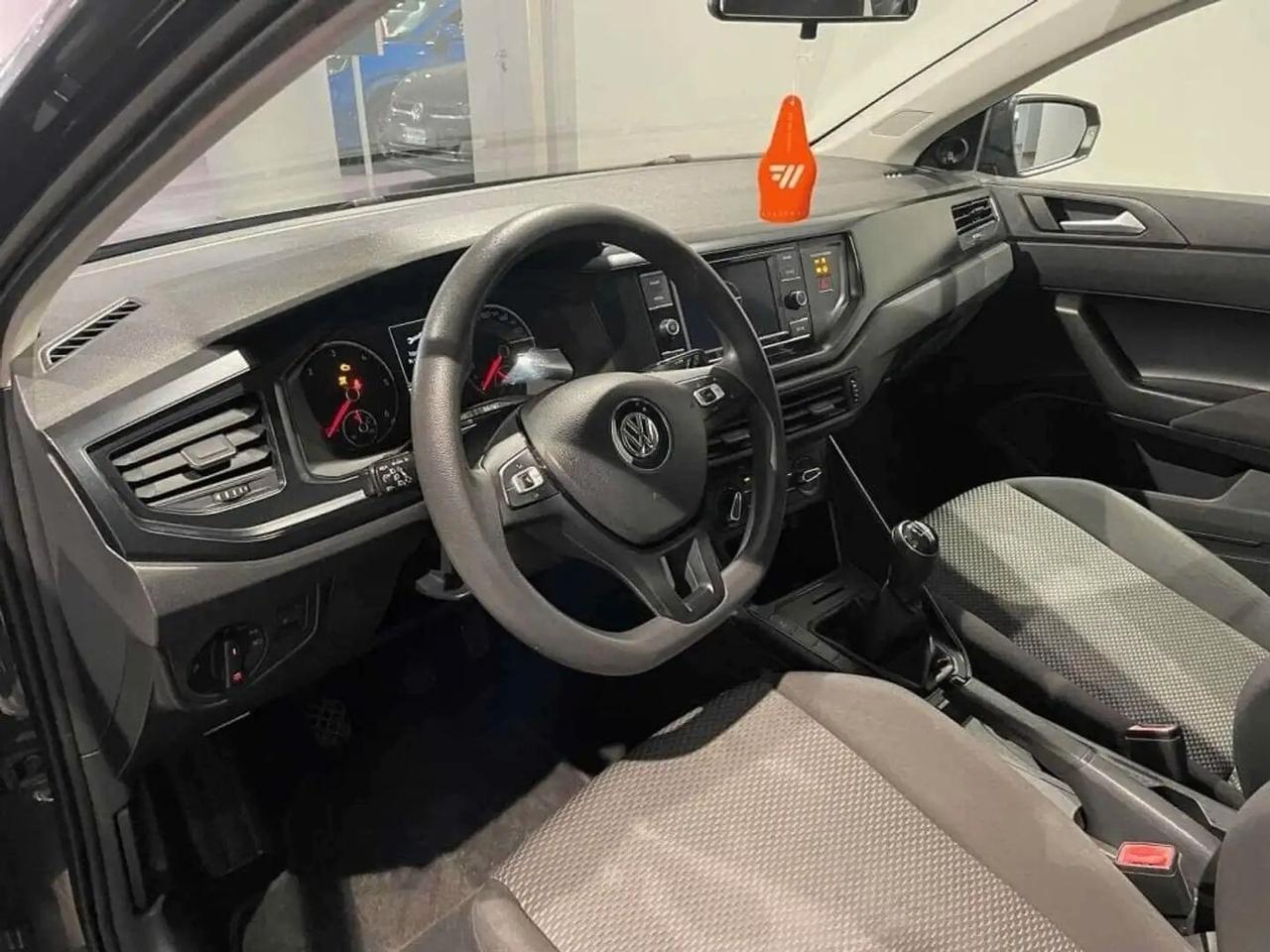 Volkswagen Polo 6ª serie 1.6 TDI 5p Trendline BlueMotion Techno