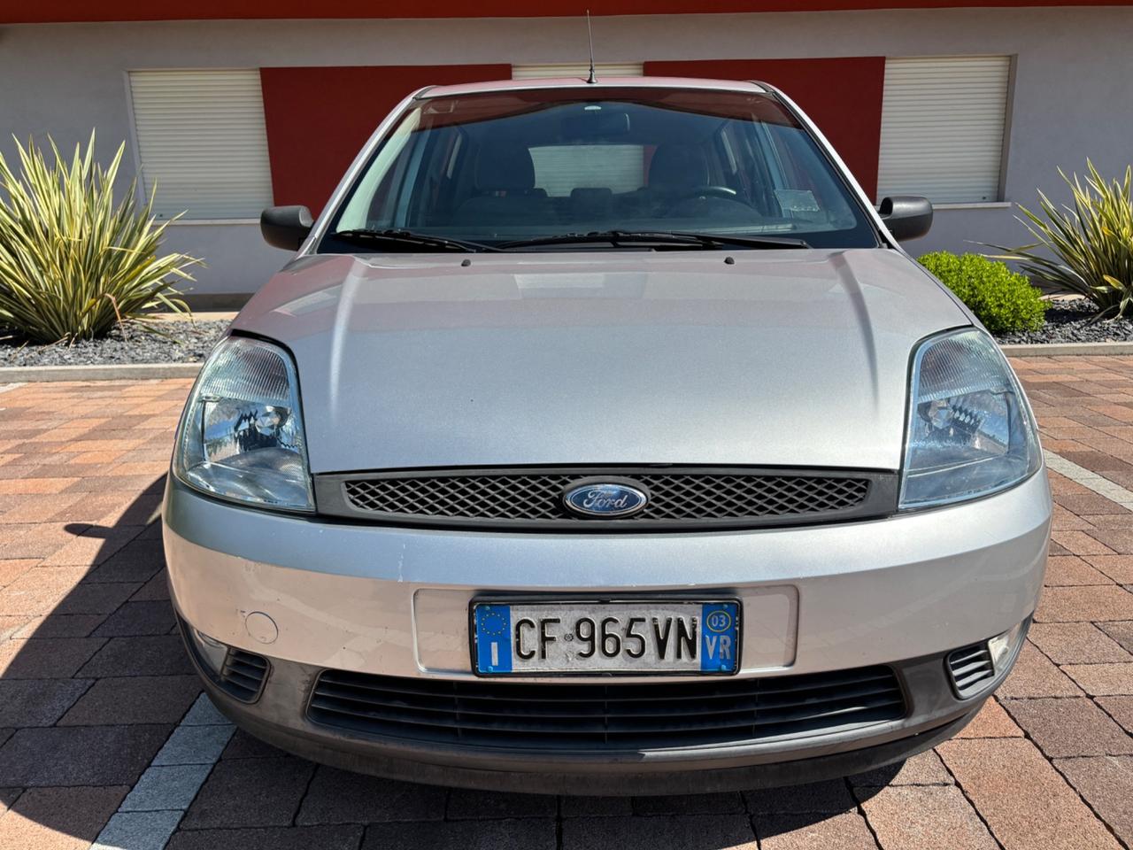 Ford Fiesta 1.4 TDCi (va bene per NEOPATENTATI)