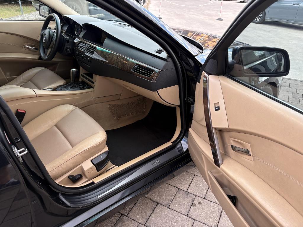 Bmw 530d Berlina Attiva aut. 218cv