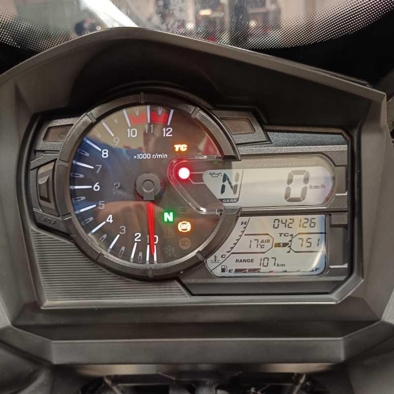Suzuki V-Strom 650XT - 2021
