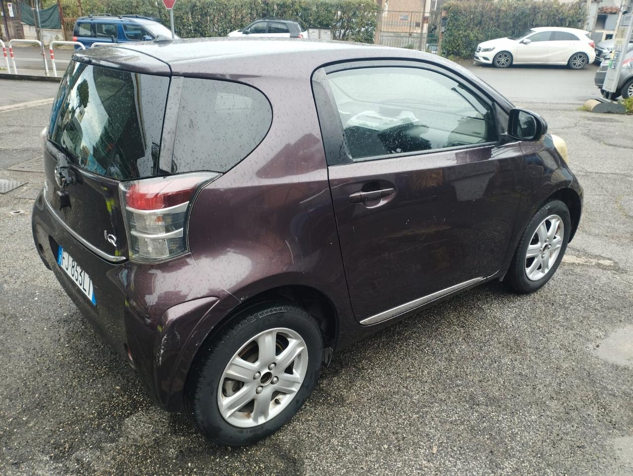 Toyota iQ 1.0 Sol