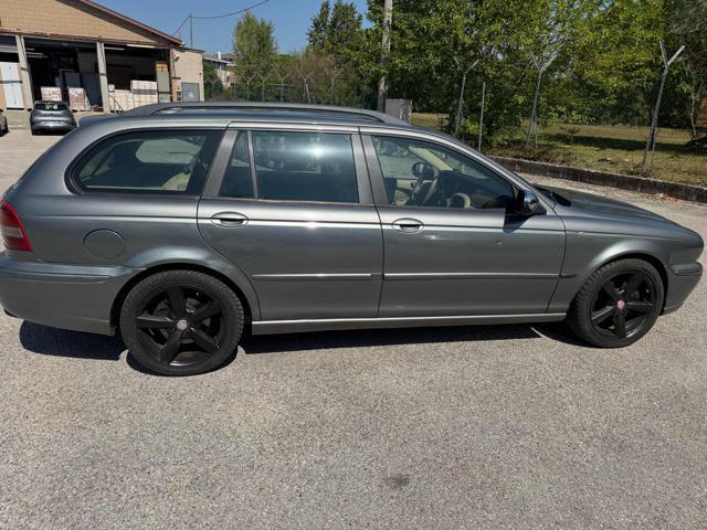 JAGUAR X-Type 2.0D cat Wagon Sport EU3 senza lavoro da fare