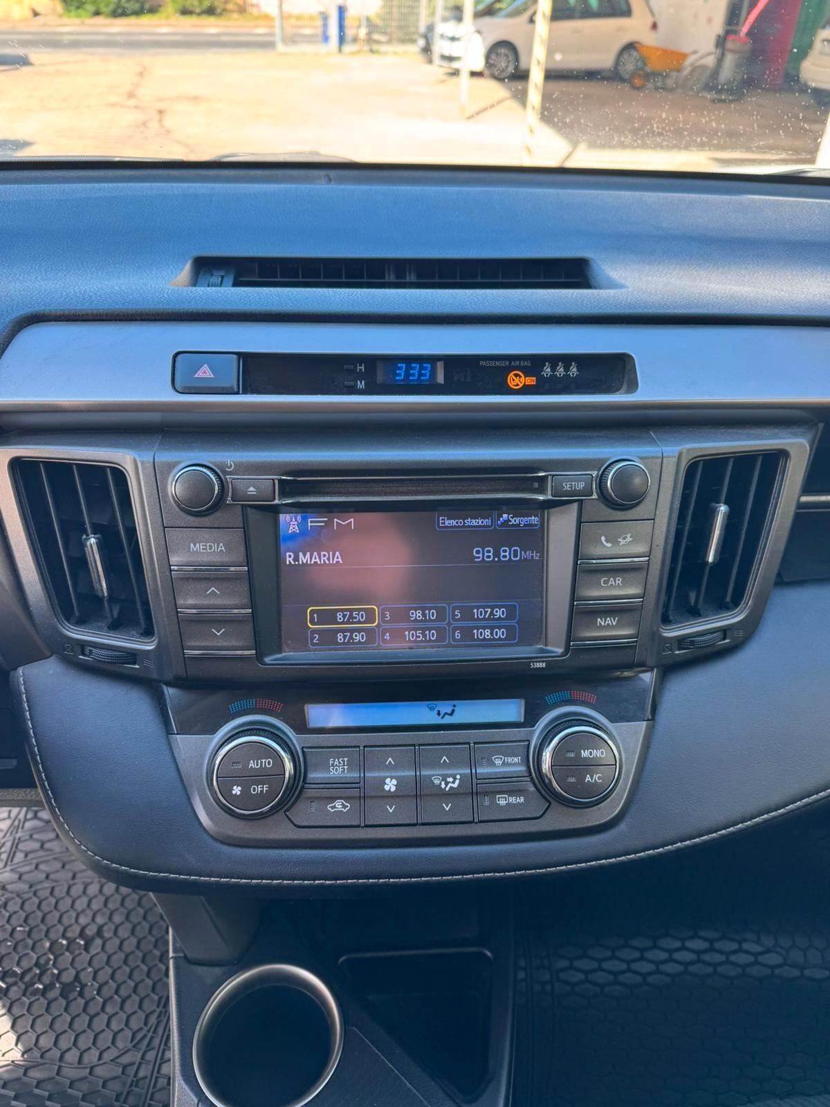 Toyota RAV4 2.0 D-4D 2WD Active