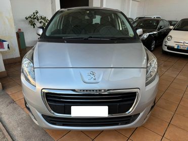 Peugeot 5008 1.6 hdi 8v Business 115cv, 7 posti.